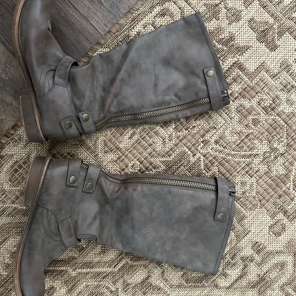 Zigi Soho Leather Boots size 10 - Picture 3 of 4